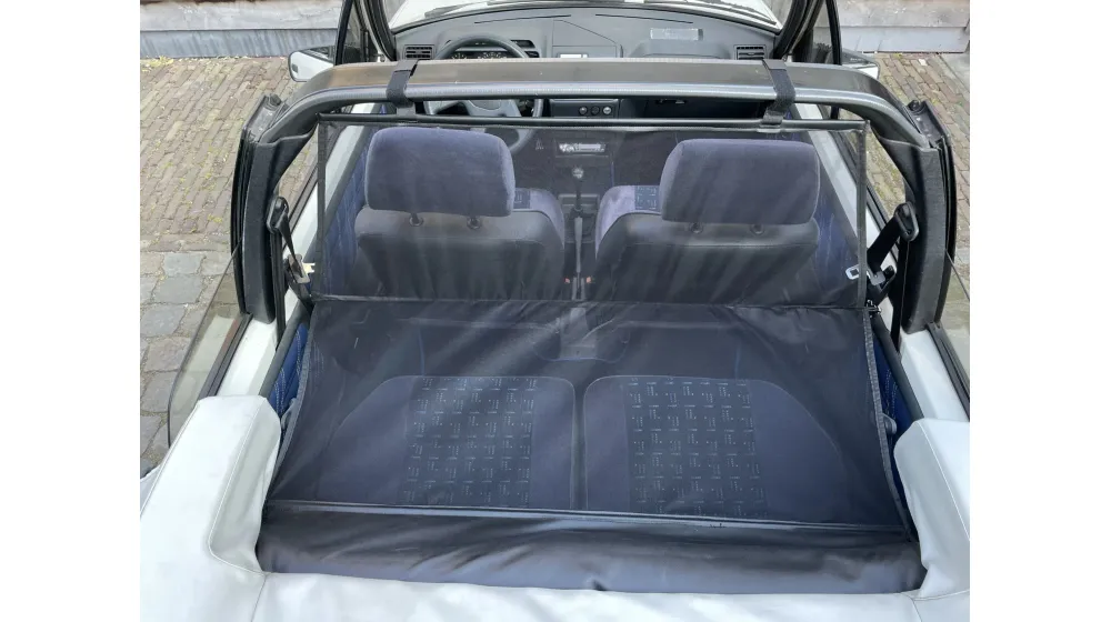 Wind deflector for Peugeot 205 (19841992)