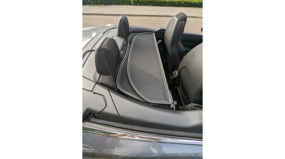 Wind deflector for Peugeot 308 (2009 onwards)